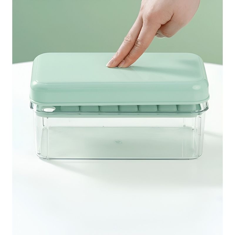 Casa si Gradina - Bucatarie si vesela - Accesorii bar - Forme cuburi de gheata - Set Cutie pentru Gheata, Flippy, Uz Casnic, 1 Tavita pentru Cuburi, Capac Etans, Lopata, 23.5x13.3x10 cm, Verde - Infinity.ro