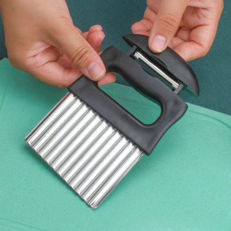 Casa si Gradina - Bucatarie si vesela - Vesela si tacamuri - Cutite si seturi de cutite - Cutit pentru Cartofi Ondulati, Flippy, pentru Legume, Forma Ondulata, Usor de Utilizat, Taiere, Negru - Infinity.ro