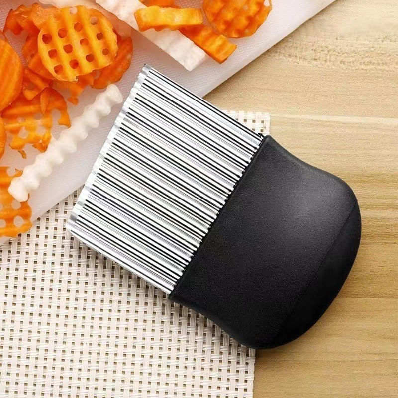 Casa si Gradina - Bucatarie si vesela - Vesela si tacamuri - Cutite si seturi de cutite - Cutit pentru Cartofi Ondulati, Flippy, pentru Legume, Forma Ondulata, Usor de Utilizat, Taiere, Negru - Infinity.ro