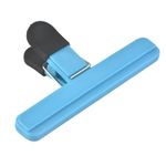 Casa si Gradina - Bucatarie si vesela - Ustensile bucatarie - Polonice, linguri si clesti de bucatarie - Cleste Multifunctional pentru Sigilarea Pungilor, Flippy, din Plastic, Mentine Alimentele Proaspete, 15x7.5 cm, Albastru - Infinity.ro