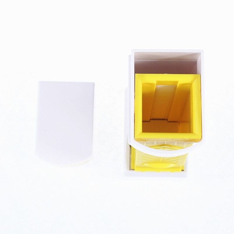 Casa si Gradina - Bucatarie si vesela - Ustensile bucatarie - Feliatoare si taietoare manuale - Feliator manual de unt Flippy, material plastic, design usor si practic, 20x6x8.5 cm, Butter Cutter, alb - Infinity.ro