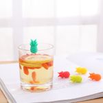 Casa si Gradina - Bucatarie si vesela - Cani si pahare - Pahare - Set 6 Accesorii pentru Pahare, Flippy, pentru Petreceri/Cocktailuri, din Silicon, Model Ananas, Multicolor - Infinity.ro