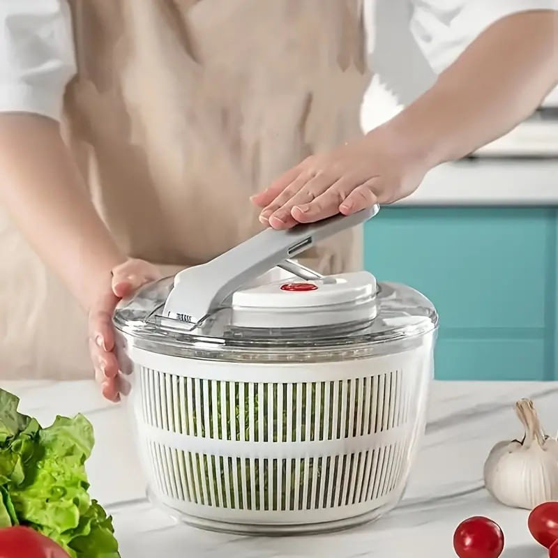 Casa si Gradina - Bucatarie si vesela - Organizare si depozitare bucatarie - Cutii alimentare - Uscator Manual pentru Salata si Verdeturi, Flippy, Plastic, 16x15x21 cm, Capacitate 3L, Alb - Infinity.ro