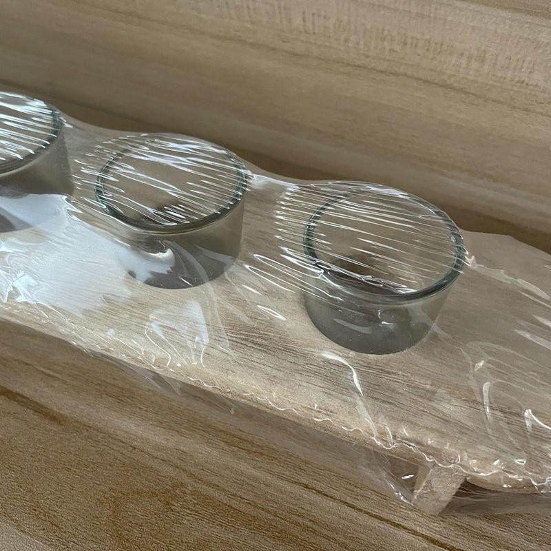 Casa si Gradina - Bucatarie si vesela - Cani si pahare - Pahare - Set 6 Pahare Shot din Sticla Flippy, cu Suport din Lemn, Design Rustic, 49.5 x 7 x 6.5 cm, Maro - Infinity.ro
