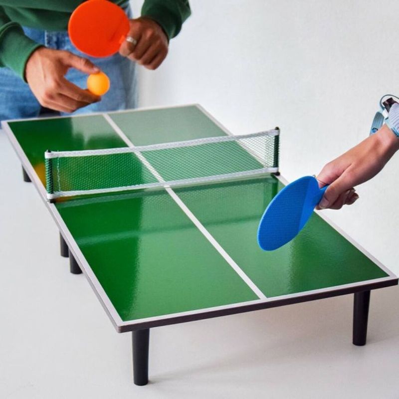Sport si Outdoor - Sporturi cu paleta - Tenis de masa - Palete si mingi tenis de masa - Mini Masa de Ping Pong Flippy, pentru interior, Material Lemn, 60 x 10 x 30 cm, 2 mingi, portabila, verde - Infinity.ro