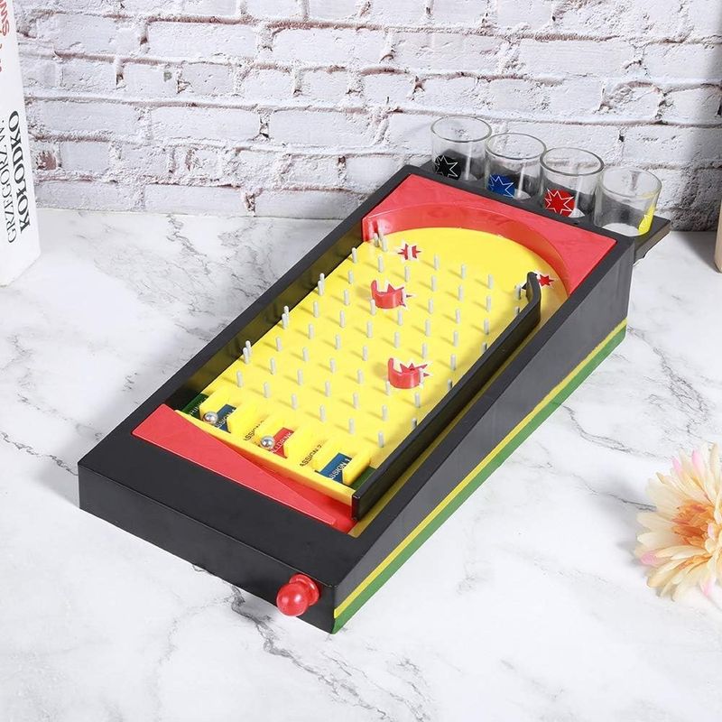 Jucarii, Copii si Bebe - Jucarii si jocuri - Jocuri si puzzle - Jocuri de societate - Joc de societate Pinball cu pahare pentru shoturi Flippy, 40 x 17,7 cm, galben - Infinity.ro