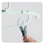 Market/Spalare si intretinere rufe/Uscatoare de rufe si accesorii - Set 20 de Cleme pentru Haine, Flippy, de Prindere pentru Pantaloni, Atasabile la Umerase, 1.6x2.3x6.35 cm, Verde - Infinity.ro