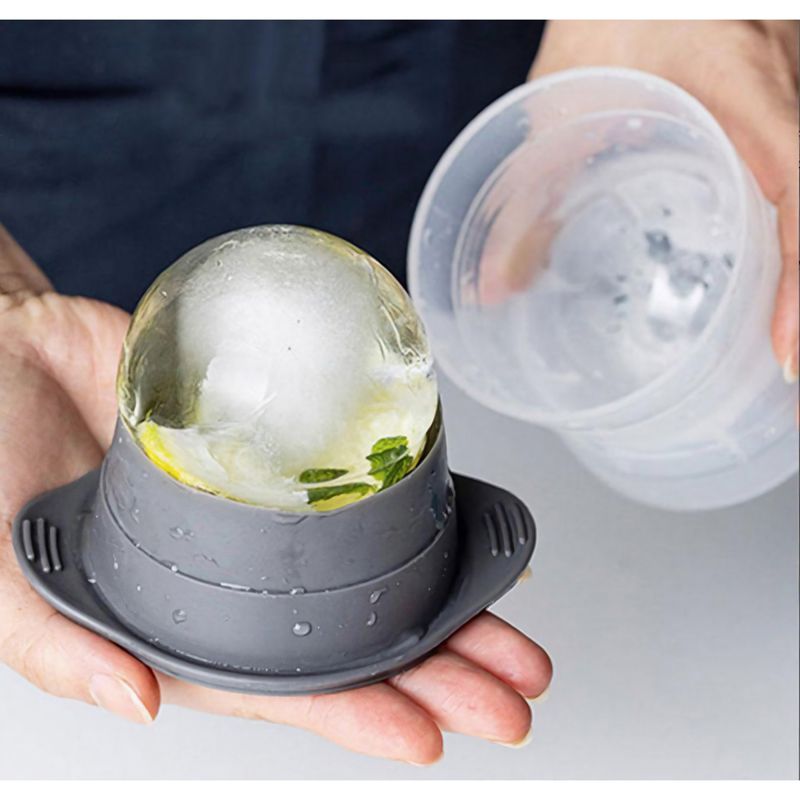 Casa si Gradina - Bucatarie si vesela - Accesorii bar - Forme cuburi de gheata - Forma cub de gheata, Flippy, rotund, Polipropilena/Silicon, 11x7.5x7.8 cm, Gri - Infinity.ro