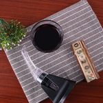 Casa si Gradina - Bucatarie si vesela - Accesorii bar - Carafe si decantoare - Aerator cu Turnator de Vin 2in1, Flippy, Decantare, Anti-Picurare, Fara Scurgere, 18x10x8cm, Negru - Infinity.ro