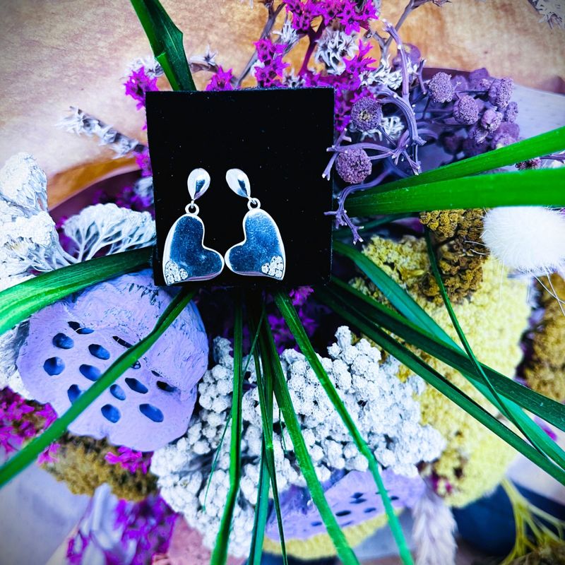 Fashion, accesorii si bijuterii - Femei - Bijuterii femei - Cercei femei - Cercei din Argint 925 Jolie Silver, Model Inimi cu Zirconii, 29 x 13 mm, 2.8 g - Infinity.ro