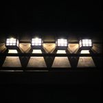 Casa si Gradina - Corpuri si surse de iluminat - Iluminat exterior - Lampi solare - Lampa solara LED tip Felinar pentru perete Flippy, 11.5 x 8.3cm, 1.2V, ABS, 400mAh, alb cald - Infinity.ro
