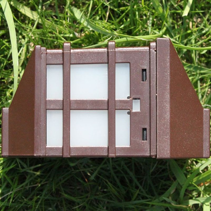 Casa si Gradina - Corpuri si surse de iluminat - Iluminat exterior - Lampi solare - Lampa solara LED tip Felinar pentru perete Flippy, 11.5 x 8.3cm, 1.2V, ABS, 400mAh, alb cald - Infinity.ro