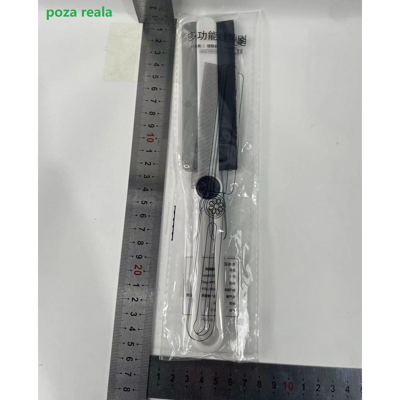 Market - Curatenie si intretinere casa - Produse menaj - Maturi si farase - Perie Multifunctionala si Stergator, Flippy, Pentru Spatii Greu Accesibile, 24.7 x 4.5 cm, Alb - Infinity.ro