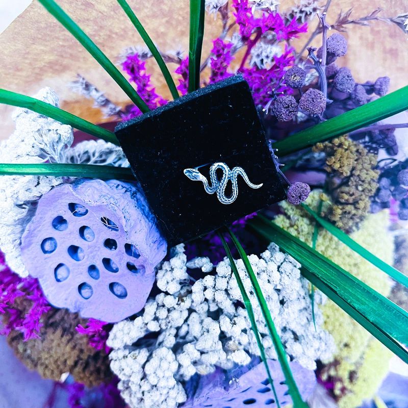 Fashion, accesorii si bijuterii - Femei - Bijuterii femei - Pandantive femei - Pandantiv din Argint 925 Jolie Silver, Model Sarpe, 20 x 10 mm, 1.1 g - Infinity.ro