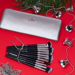 Ingrijire personala si Cosmetice - Machiaj - Aplicatoare si pensule machiaj - Set 12 pensule machiaj Senso Pro Milano Black Silver + Borseta - Infinity.ro