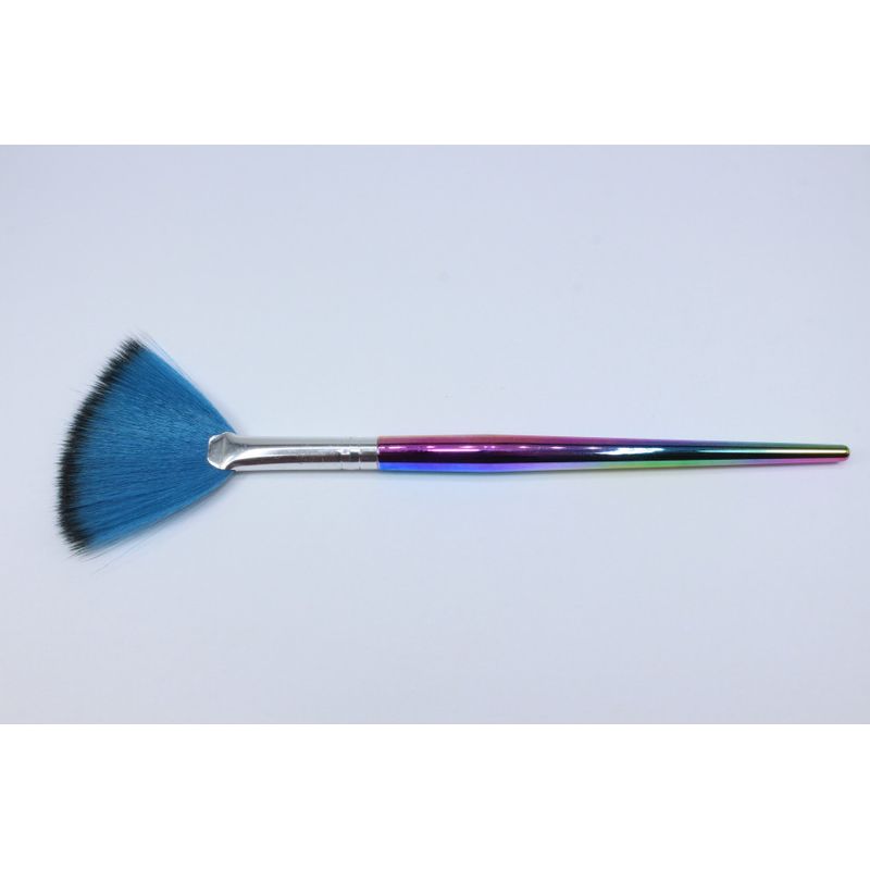 Ingrijire personala si Cosmetice - Machiaj - Aplicatoare si pensule machiaj - Pensula iluminator, Makeup, 4D Day Night, Unicorn - Infinity.ro