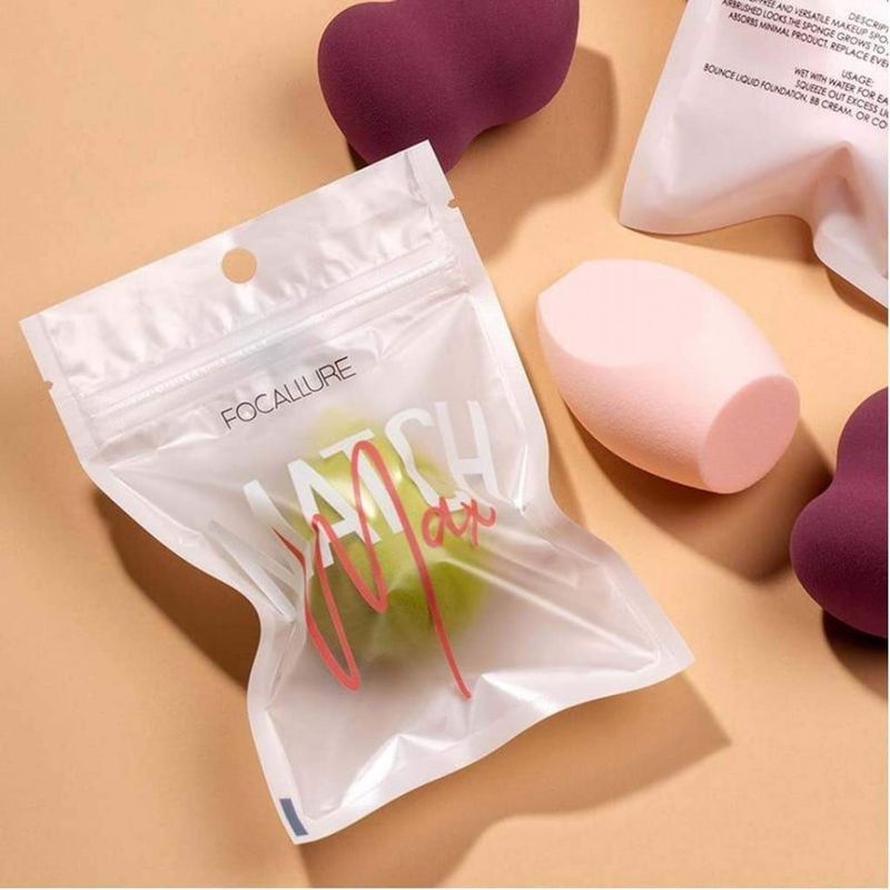 Ingrijire personala si Cosmetice - Machiaj - Aplicatoare si pensule machiaj - Burete Machiaj Focallure Match Max, 04 Mint Green - Infinity.ro