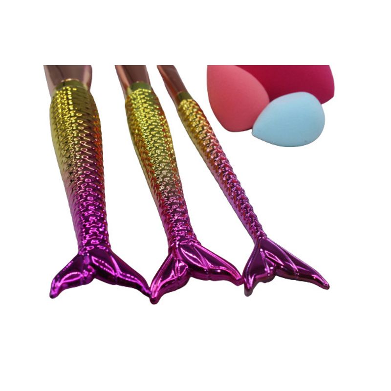 Ingrijire personala si Cosmetice - Machiaj - Aplicatoare si pensule machiaj - Set aplicatoare machiaj, Makeup, 3 pensule, 3 bureti - Infinity.ro