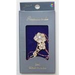 Market - Cadouri - Martisoare - Martisor brosa placata cu aur 24k, dimensiune brosa aprox 2- 3 cm, model 6 - Infinity.ro