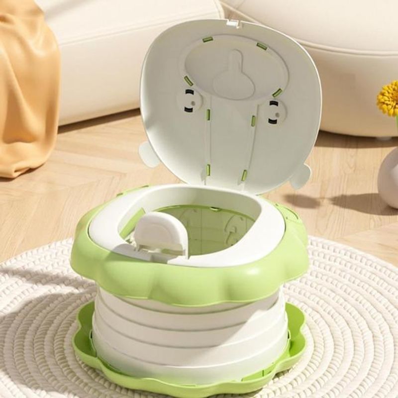 Jucarii, Copii si Bebe - Igiena si ingrijire - Baia bebelusului - Olite si reductoare WC - Olita portabila bebe, Wc cu spatar inalt si scaun ergonomic model leu culoare vernil - Infinity.ro