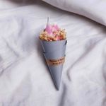 Market - Cadouri - Cadouri personalizate - Marturii elegante Nunta / Botez buchetel lumanare trandafir si flori uscate - Infinity.ro