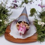 Market - Cadouri - Cadouri personalizate - Marturii elegante Nunta / Botez buchetel lumanare trandafir si flori uscate - Infinity.ro