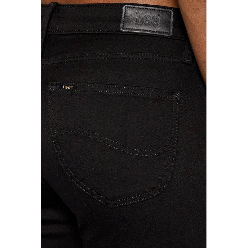 Fashion, accesorii si bijuterii - Femei - Imbracaminte femei - Pantaloni femei - Blugi dama Scarlett Skinny  LEE L526FS47 W28-L31 US Negru - Infinity.ro