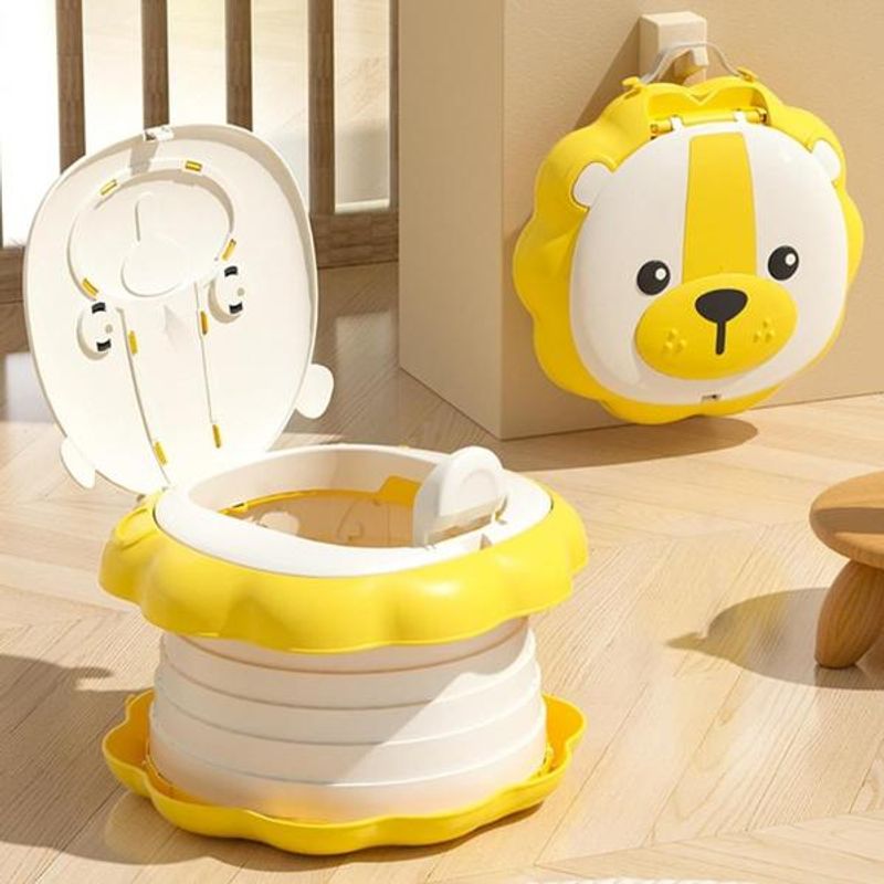 Jucarii, Copii si Bebe - Igiena si ingrijire - Baia bebelusului - Olite si reductoare WC - Olita portabila bebe, WC cu spatar inalt si scaun ergonomic model leu culoare galben - Infinity.ro