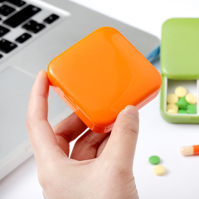 Casa si Gradina - Mobilier - Organizare si depozitare - Cutii depozitare - Cutie depozitare medicamente, 2 compartimente, glisanta, portocaliu, patrata, flippy, inchidere etans - Infinity.ro
