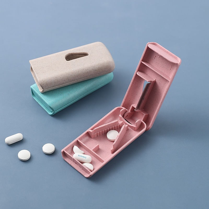 Ingrijire personala si Cosmetice - Sanatate si wellness - Aparate medicale - Accesorii medicale pentru recuperare si tratament - Dispozitiv taiere si depozitare medicamente, flippy, albastru, plastic, 8 x 4 x 1.8 cm - Infinity.ro