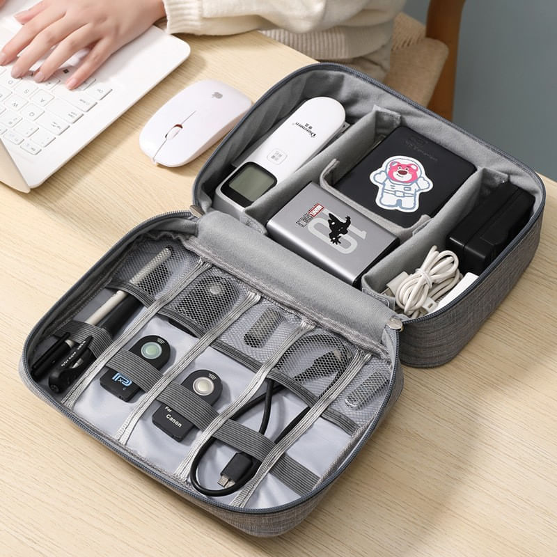 Casa si Gradina - Mobilier - Organizare si depozitare - Cutii depozitare - Geanta organizatoare flippy, pentru cabluri si accesorii, portabila, impermeabila, 24,5 x 18 x10cm, gri - Infinity.ro