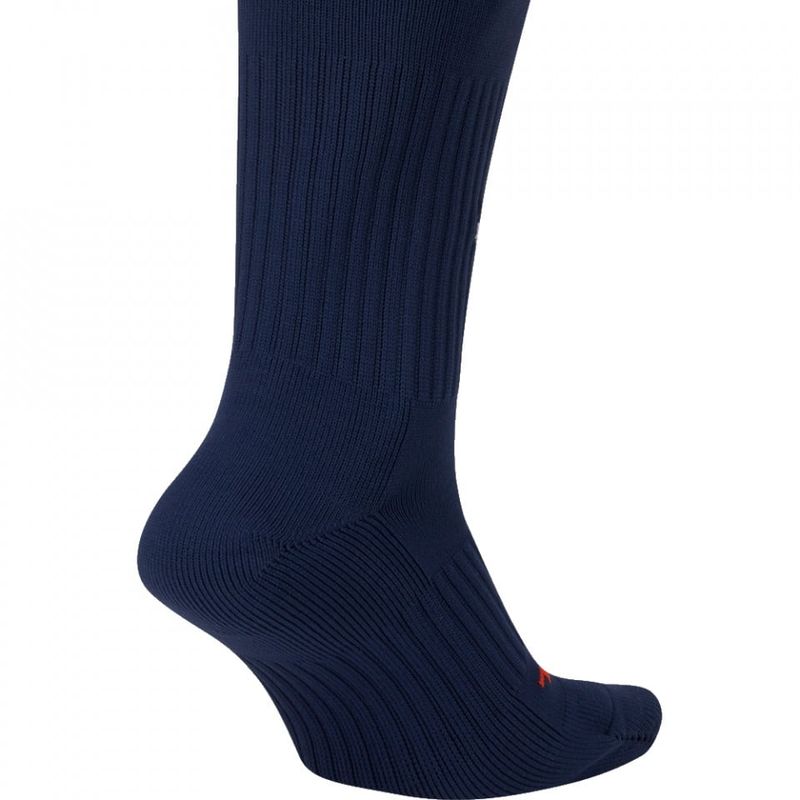 Fashion, accesorii si bijuterii - Barbati - Lenjerie si pijamale barbati - Sosete si ciorapi barbati - Jambiere Nike Classic 2, 42-46 - Infinity.ro