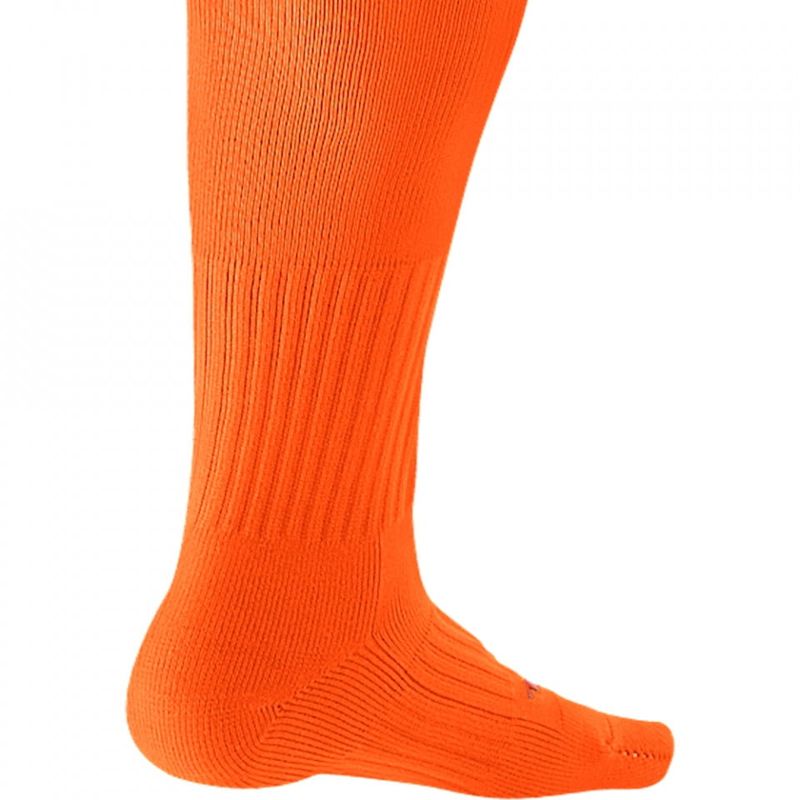 Fashion, accesorii si bijuterii - Barbati - Lenjerie si pijamale barbati - Sosete si ciorapi barbati - Jambiere Nike Classic 2, 38-42 - Infinity.ro