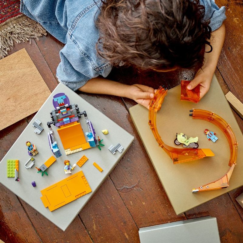 Jucarii, Copii si Bebe - Jucarii si jocuri - Seturi de constructie si cuburi - Seturi de constructie - Lego city stuntz cascadorie zdrobitoare in bucla 60338 - Infinity.ro