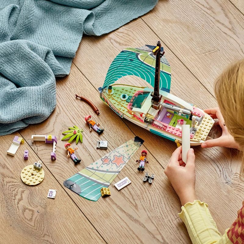 Jucarii, Copii si Bebe - Jucarii si jocuri - Seturi de constructie si cuburi - Seturi de constructie - Lego friends aventura nautica a lui stephanie 41716 - Infinity.ro