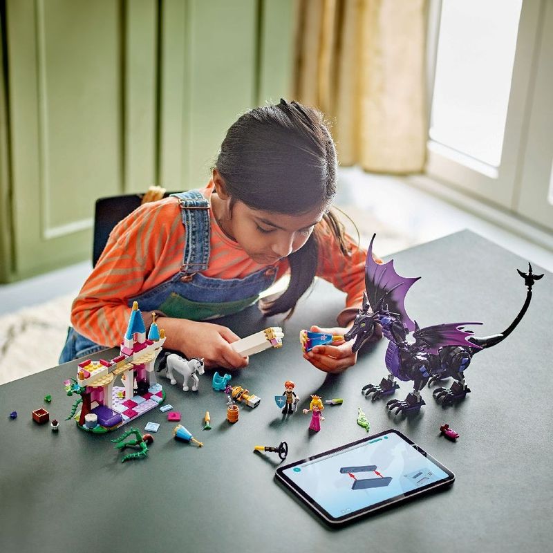 Jucarii, Copii si Bebe - Jucarii si jocuri - Seturi de constructie si cuburi - Seturi de constructie - Lego Disney princess maleficent sub forma de dragon 43240 - Infinity.ro