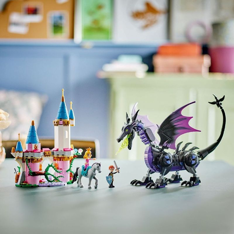 Jucarii, Copii si Bebe - Jucarii si jocuri - Seturi de constructie si cuburi - Seturi de constructie - Lego Disney princess maleficent sub forma de dragon 43240 - Infinity.ro