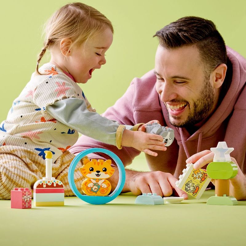Jucarii, Copii si Bebe - Jucarii si jocuri - Seturi de constructie si cuburi - Seturi de constructie - Lego duplo primul meu catelus si primul meu pisoi cu sunete 10977 - Infinity.ro