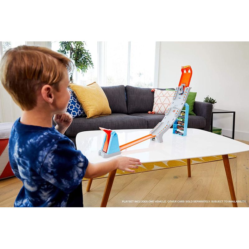 Jucarii, Copii si Bebe - Jucarii si jocuri - Vehicule si jucarii cu telecomanda - Masinute - Hot wheels lansator cu masinuta power up the hill - Infinity.ro