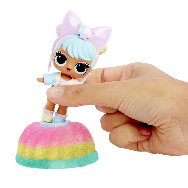 Jucarii, Copii si Bebe - Jucarii si jocuri - Papusi si accesorii - Papusi - L.O.L. Surprise! mix&make birthday cake papusa tots - Infinity.ro