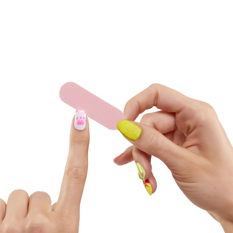 Jucarii, Copii si Bebe - Jucarii si jocuri - Papusi si accesorii - Papusi - L.O.L. Surprise! omg sweet nails kitty k café set papusa cu accesorii - Infinity.ro