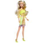 Jucarii, Copii si Bebe - Jucarii si jocuri - Papusi si accesorii - Papusi - Steffi love papusa Steffi neon style galben - Infinity.ro