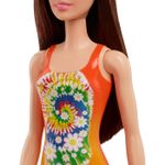 Jucarii, Copii si Bebe - Jucarii si jocuri - Papusi si accesorii - Papusi - Papusa Barbie satena cu costum de baie portocaliu - Infinity.ro
