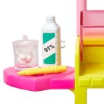 Jucarii, Copii si Bebe - Jucarii si jocuri - Papusi si accesorii - Papusi - Barbie papusa Barbie skipper first jobs ear piercer - Infinity.ro