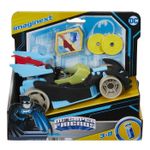 Jucarii, Copii si Bebe - Jucarii si jocuri - Vehicule si jucarii cu telecomanda - Masinute - Fisher price imaginext DC super friends vehicul cu figurina batman cu costum gri - Infinity.ro