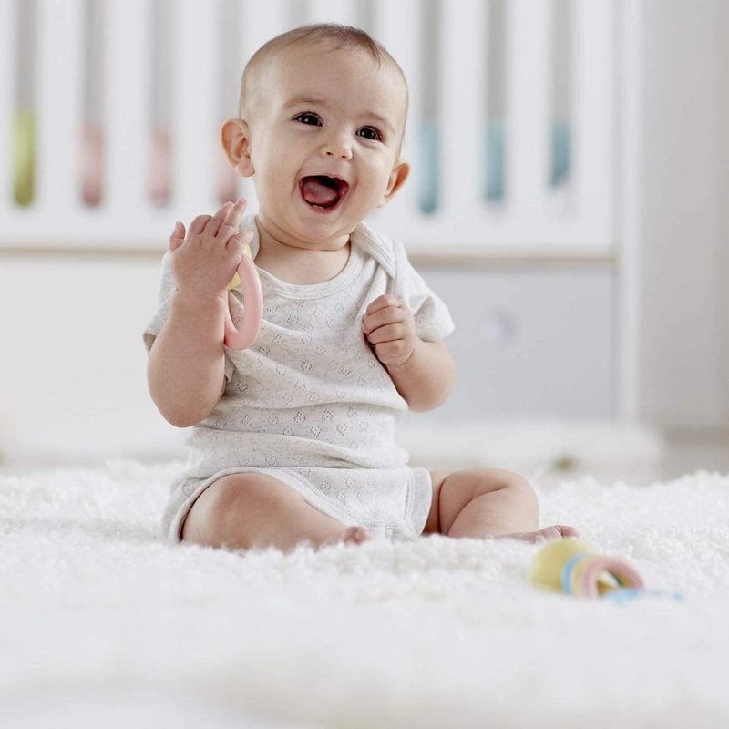 Jucarii, Copii si Bebe - Jucarii si jocuri - Jucarii bebelusi - Jucarii zornaitoare - Hape zornaitoare inel - Infinity.ro