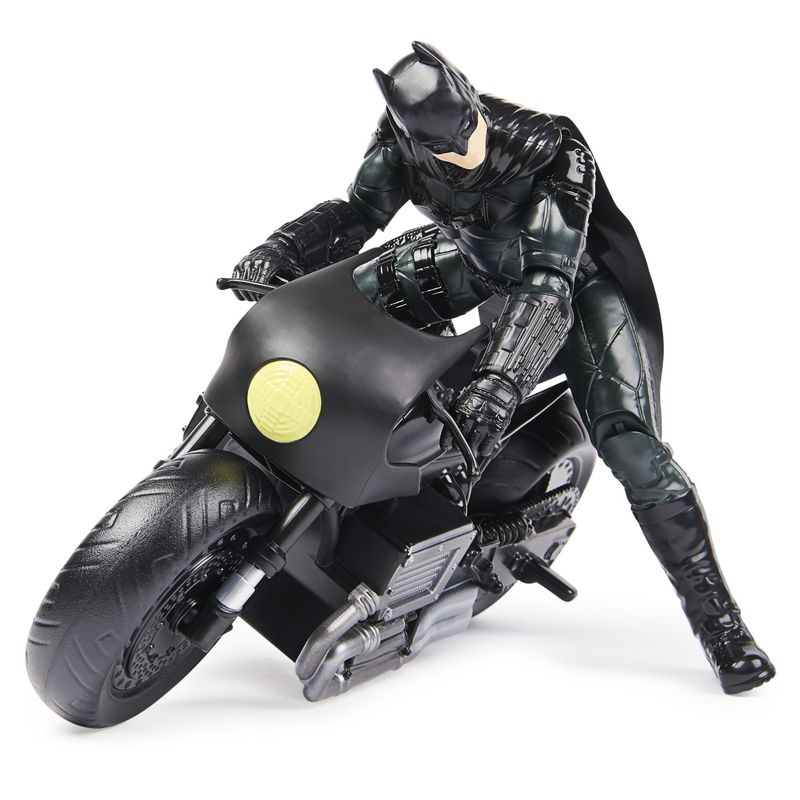 Jucarii, Copii si Bebe - Jucarii si jocuri - Figurine - Batman film motocicleta lui batman si figurina batman 30cm - Infinity.ro