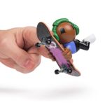 Jucarii, Copii si Bebe - Jucarii si jocuri - Figurine - Tech dech sk8 crew pachet placa si figurina 9.6cm casti verzi - Infinity.ro