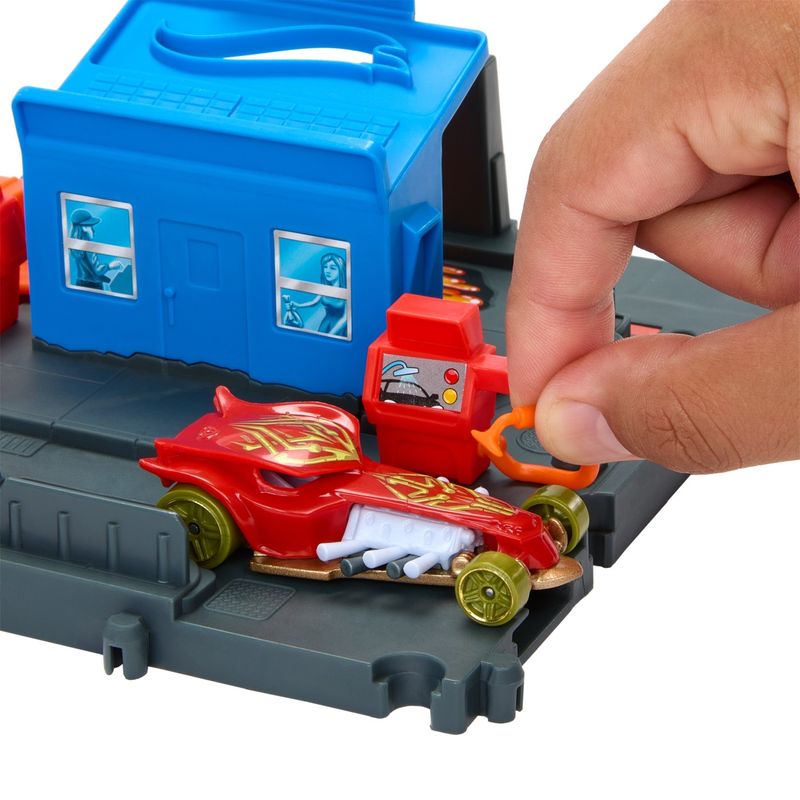 Jucarii, Copii si Bebe - Jucarii si jocuri - Vehicule si jucarii cu telecomanda - Masinute - Hot Wheels city explorer pista fuel station shift - Infinity.ro