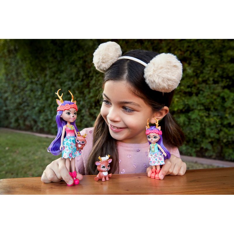 Jucarii, Copii si Bebe - Jucarii si jocuri - Papusi si accesorii - Papusi - Enchantimals set papusi surori si animalutele lor  danessa deer si sprint si danetta deer si fleet - Infinity.ro
